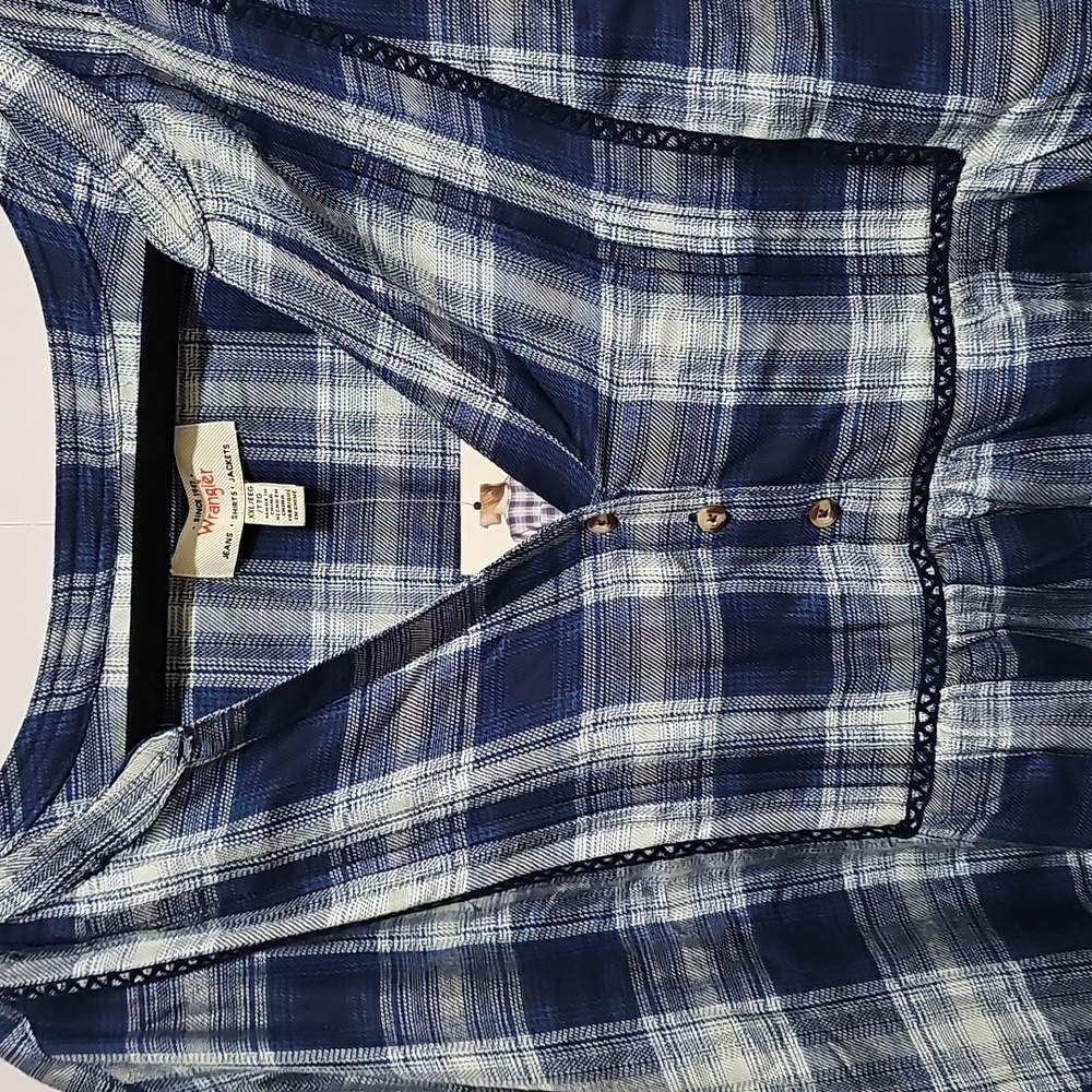 XXL Wrangler Plaid Blouse - Picture 9 of 10
